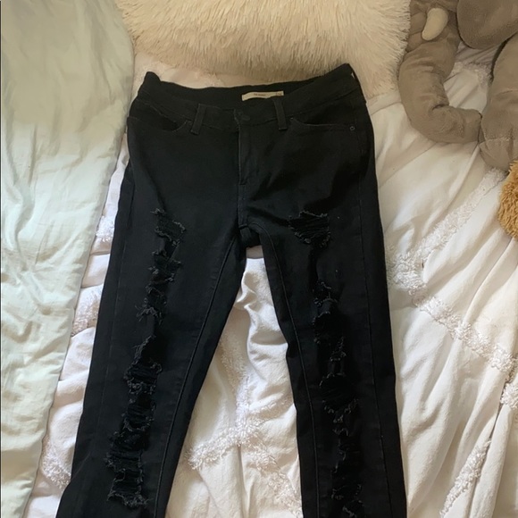 Super cute Levi jeans - Picture 1 of 3